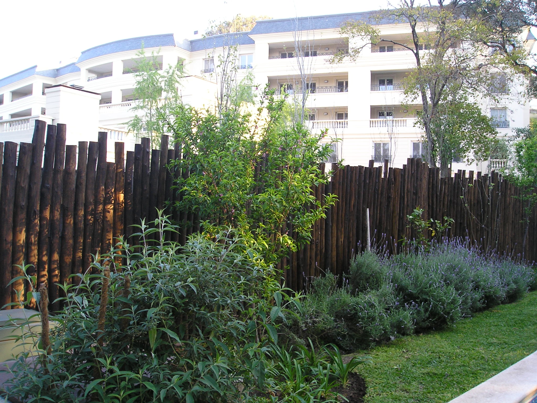 Fehrmann Jardines, construcciÃ³n de espacios verdes